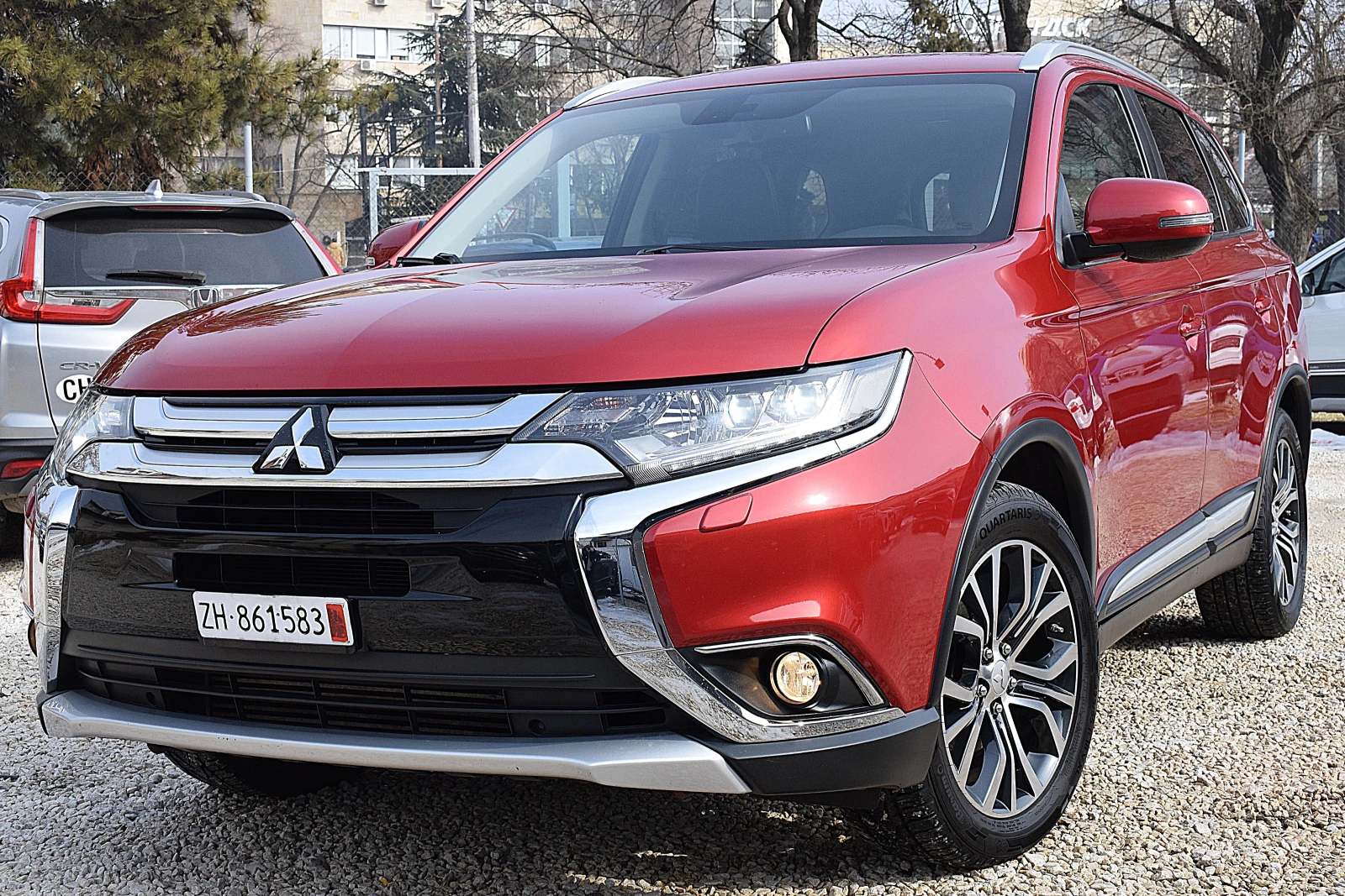 Mitsubishi Outlander 2.2ШВЕЙЦАРИЯLUXДИСТРОНИК/КОЖА/АВТОМАТИК/LANE ASSIS | Mobile.bg — изображение 1