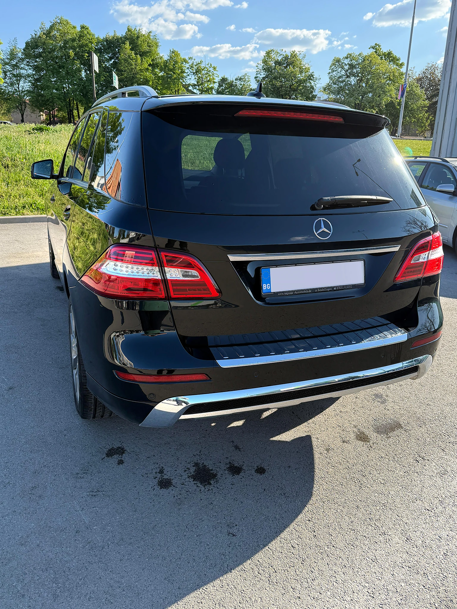 Mercedes-Benz ML 350 AMG PACK ПЕРФЕКТЕН! РЕАЛНИ КМ! 360 CAM ПАНОРАМА! - изображение 9