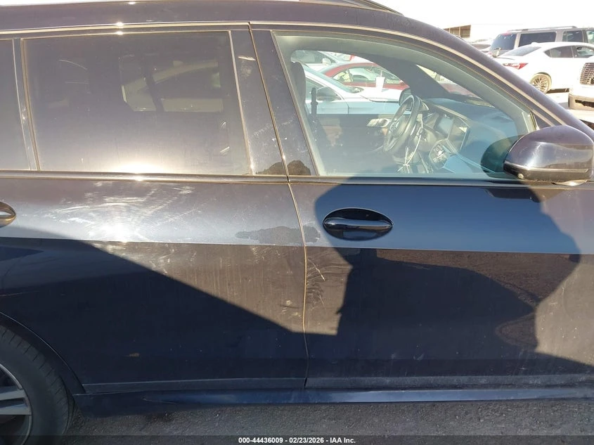 BMW X7 4.4l M50I, снимка 12 - Автомобили и джипове - 54307061