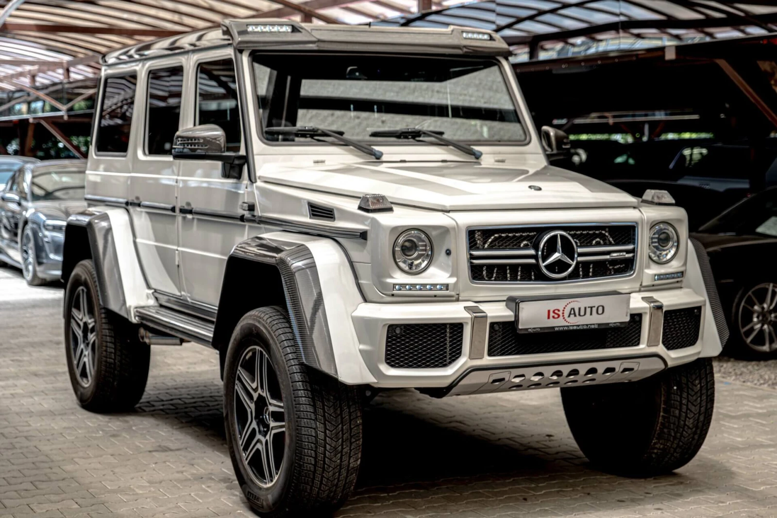 Mercedes-Benz G 500 4x4?/Designo/Carbon/Harman Kardon/Обдухване/Камера, снимка 3 - Автомобили и джипове - 54717841