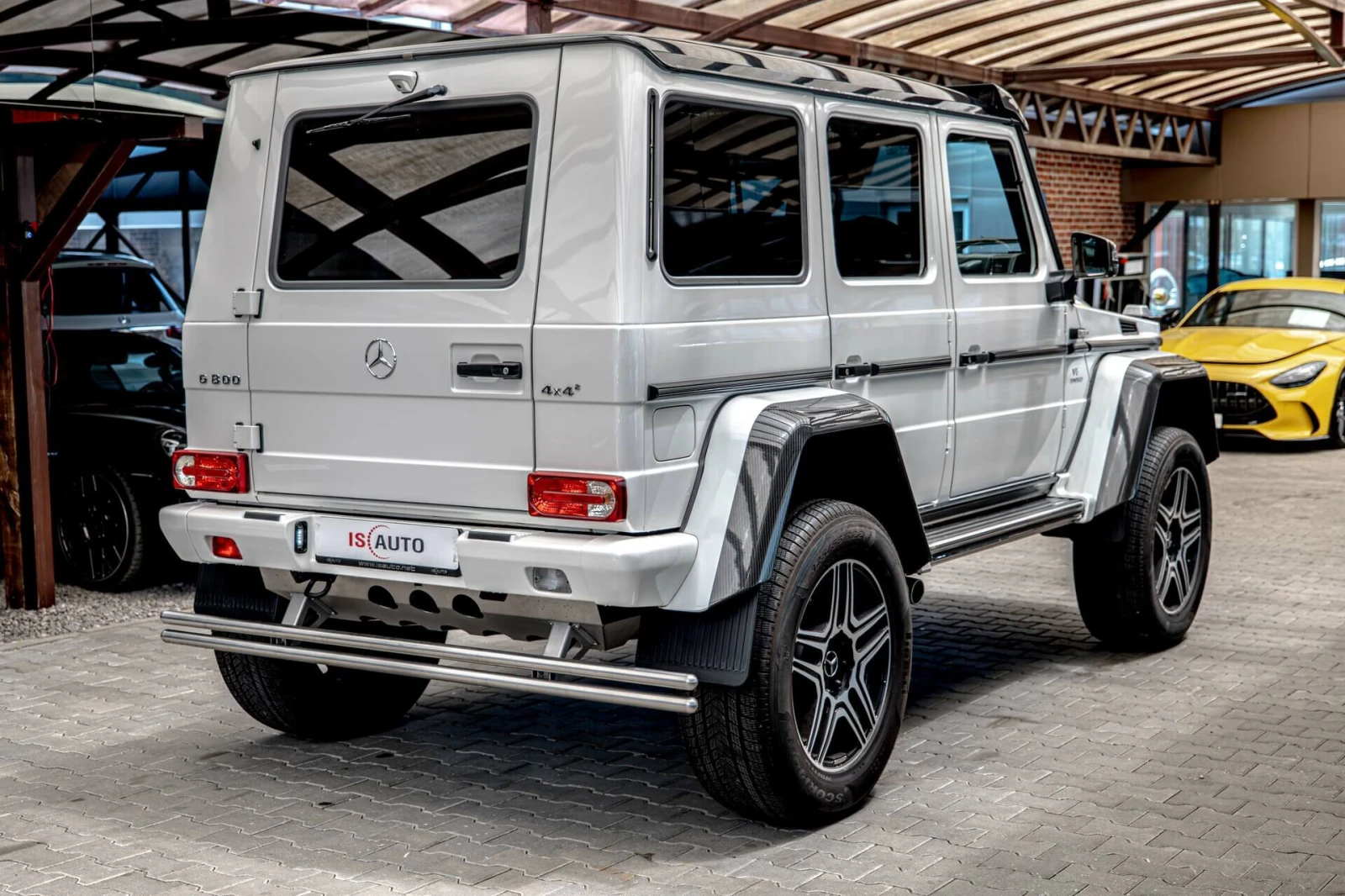 Mercedes-Benz G 500 4x4?/Designo/Carbon/Harman Kardon/Обдухване/Камера, снимка 6 - Автомобили и джипове - 54717841