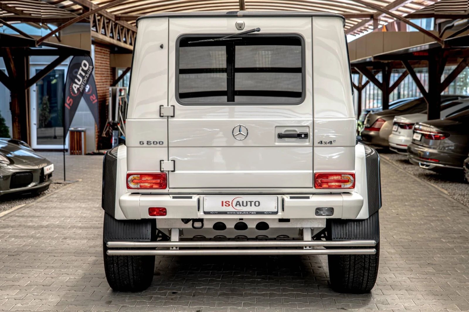 Mercedes-Benz G 500 4x4?/Designo/Carbon/Harman Kardon/Обдухване/Камера, снимка 4 - Автомобили и джипове - 54717841