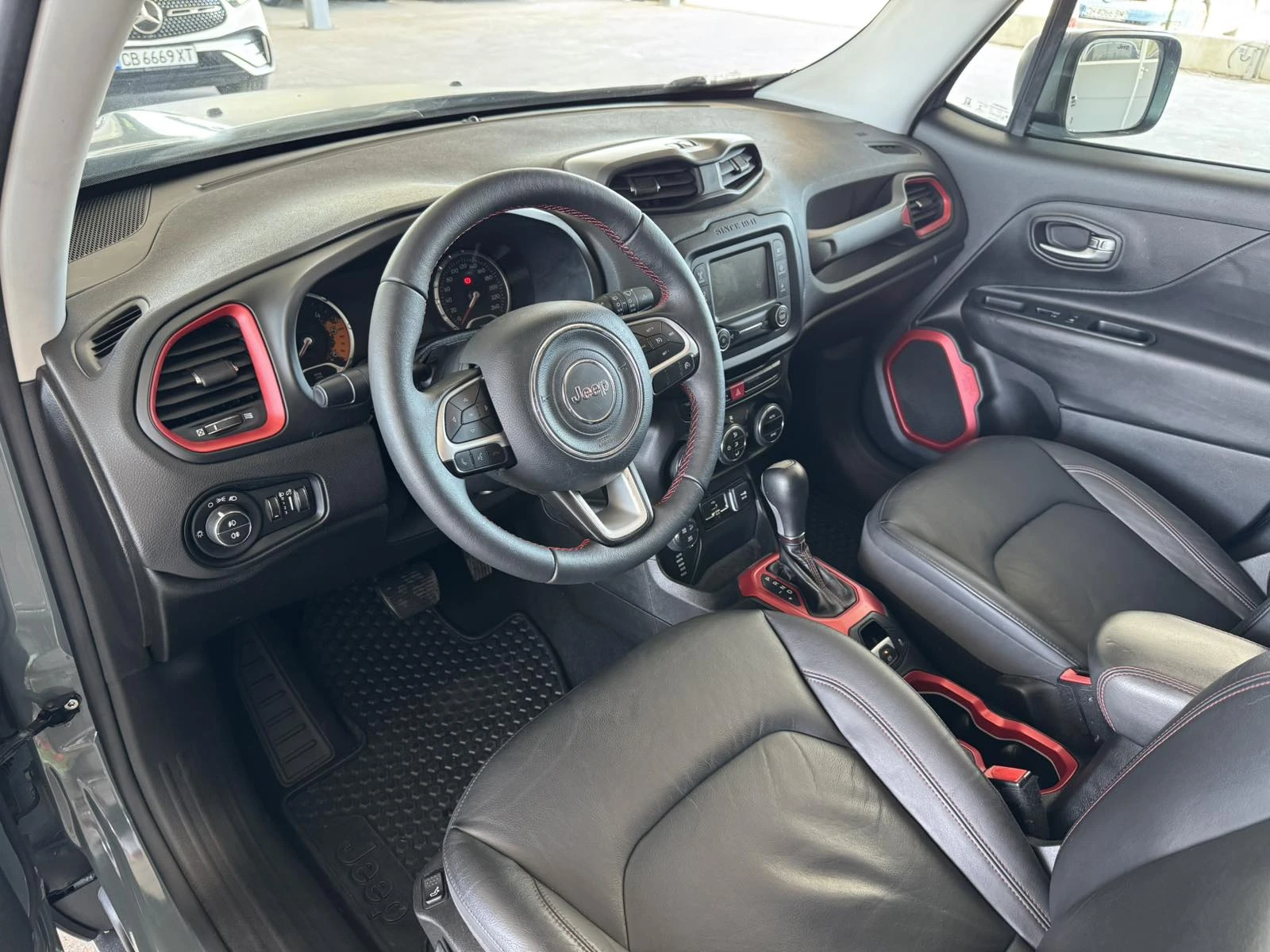 Jeep Renegade 2.0* 170ps* 4x4* Trailhawk * ���� ����*  | Mobile.bg � ����������� 9