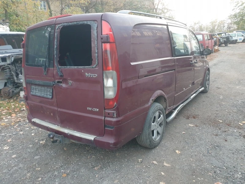 Mercedes-Benz Vito 111 CDI, снимка 5 - Бусове и автобуси - 38604492