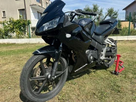     Honda Cbr 125i A1  