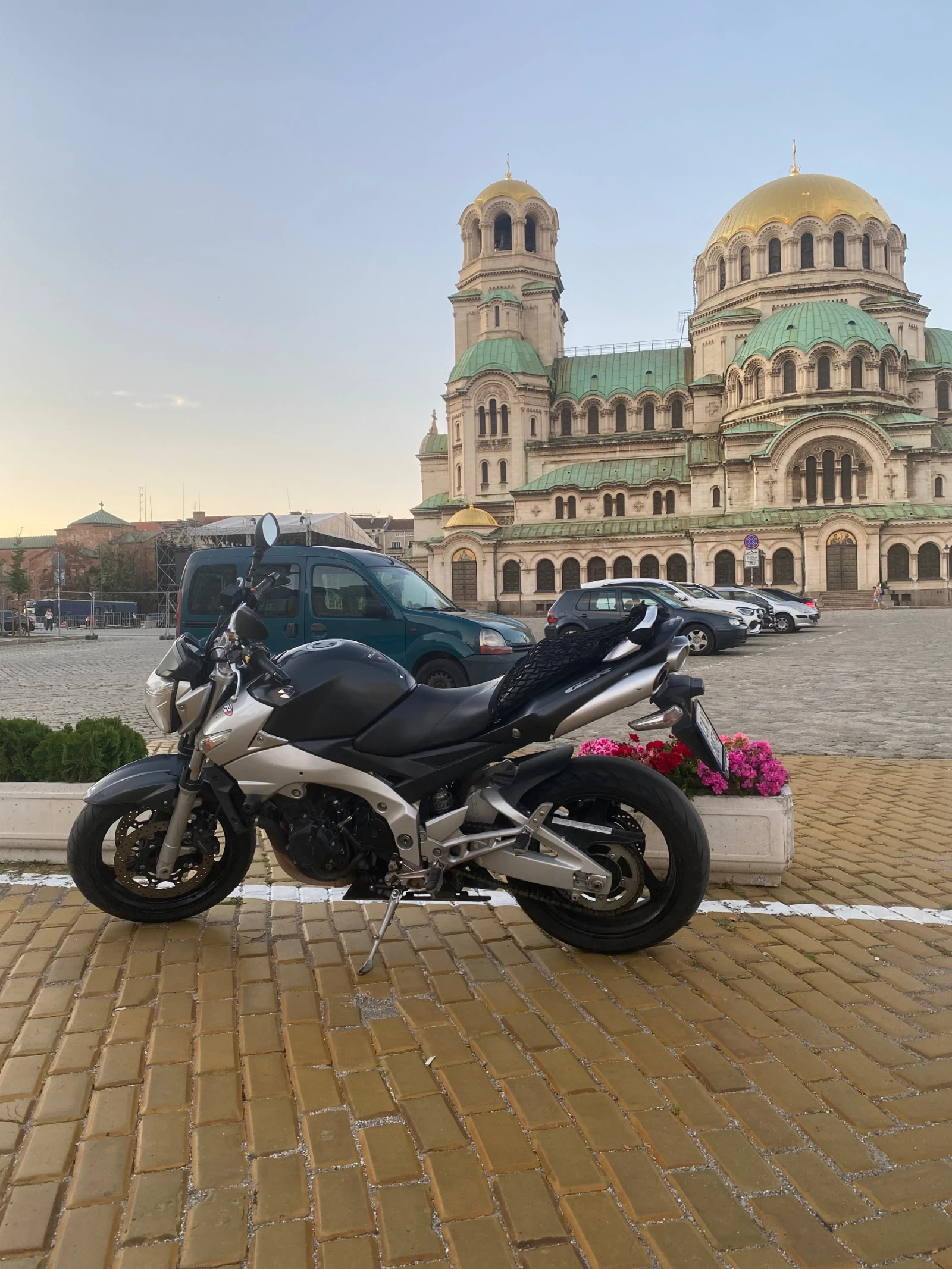 Suzuki Gsr 600, снимка 6 - Мотоциклети и мототехника - 55042934