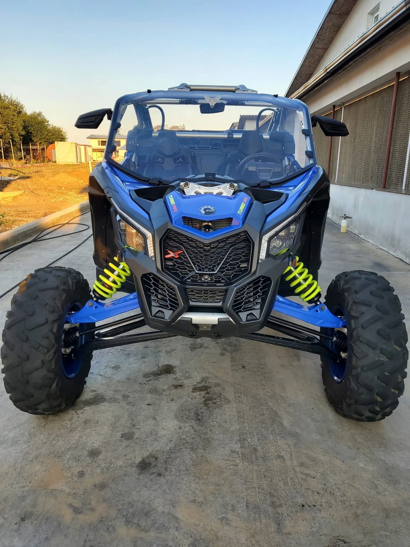 Can-Am Maverick X3     X RS Turbo RR