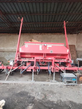 Сеялка Kongskilde, снимка 1