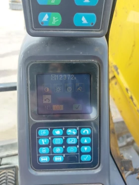 Багер Komatsu PW180, снимка 10