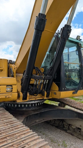 Багер Caterpillar 325D, снимка 14