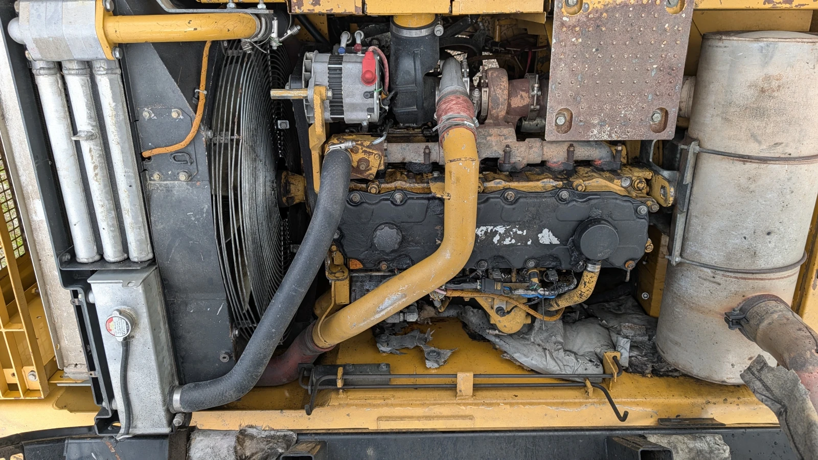 Багер Caterpillar 325D, снимка 16 - Индустриална техника - 55528164