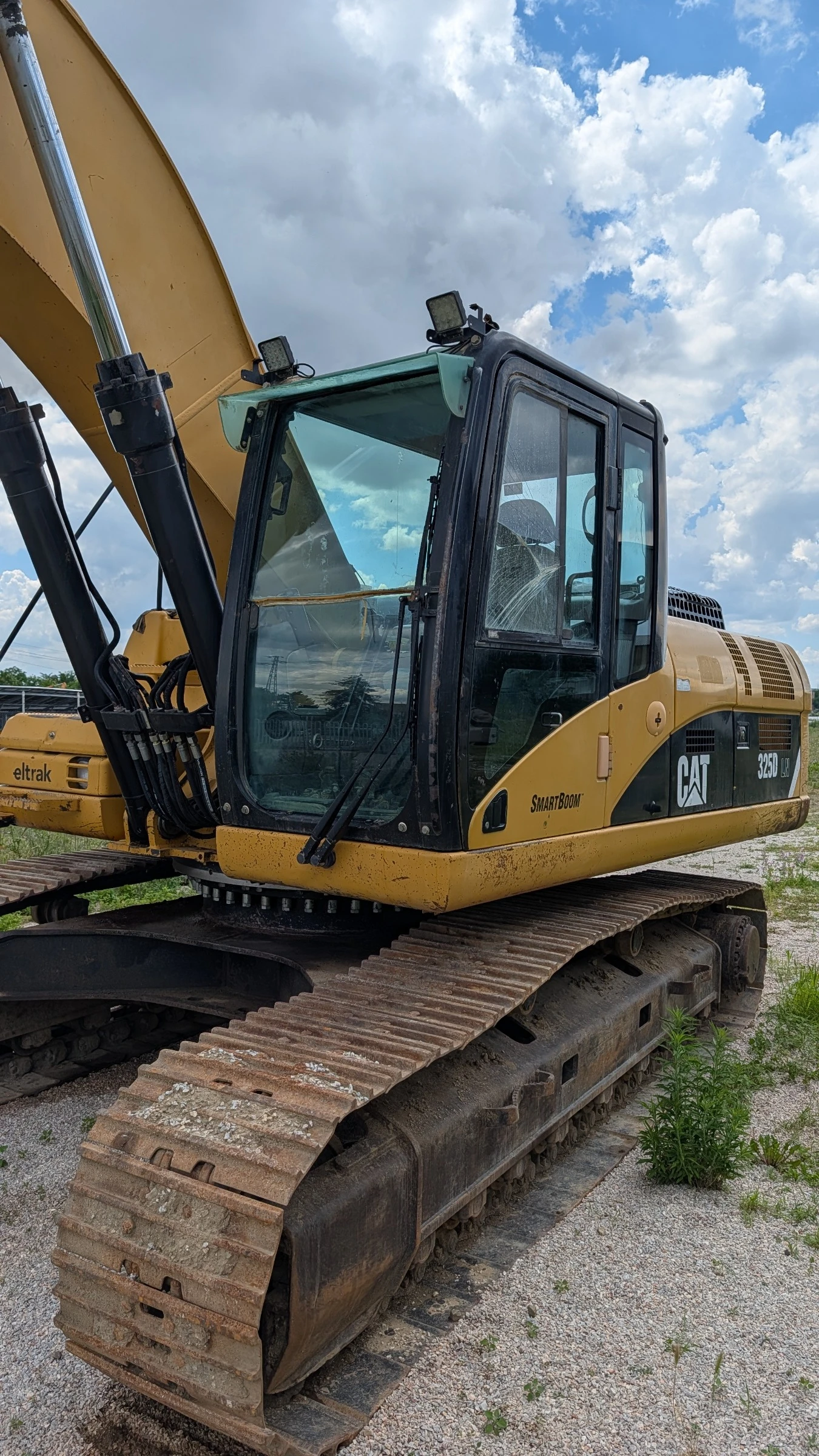 Багер Caterpillar 325D, снимка 9 - Индустриална техника - 55528164