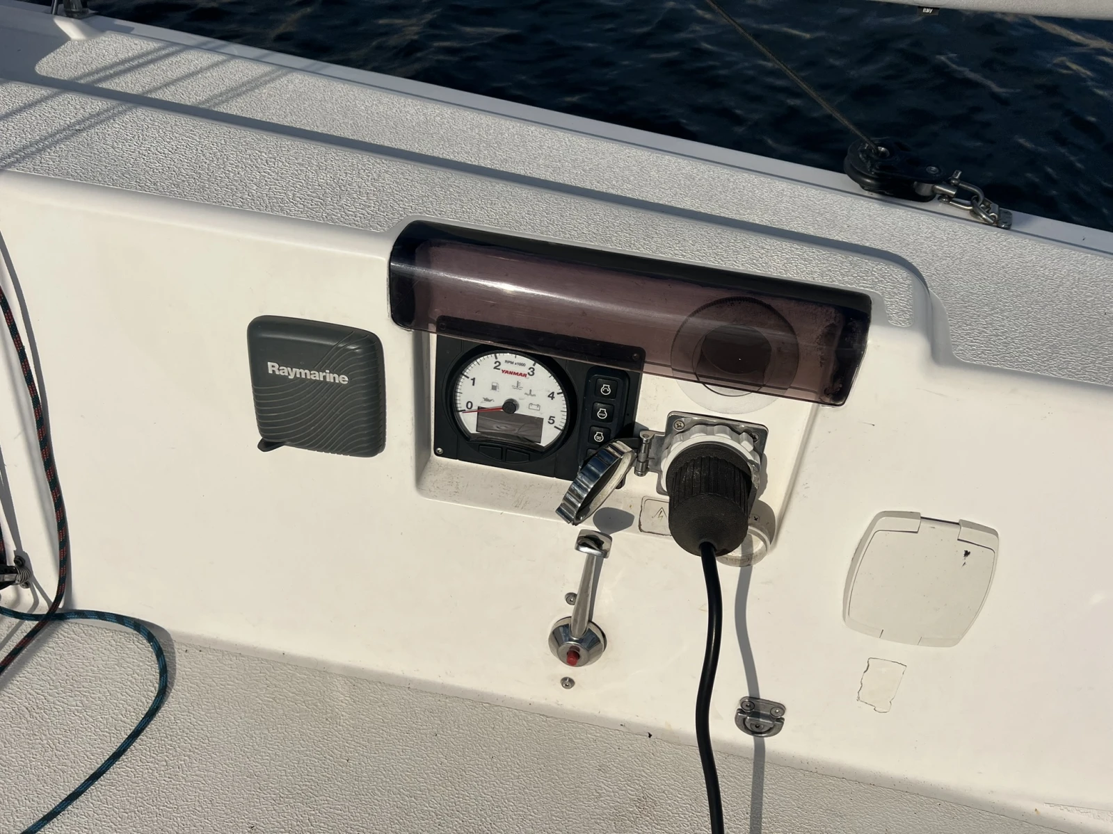 ���������� ����� X-Yachts Xp-33 | Mobile.bg � ����������� 11