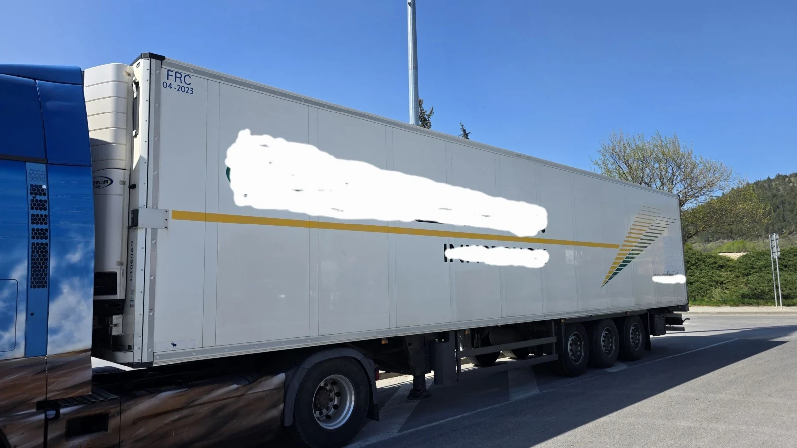 Полуремарке Schmitz CARRIER VECTOR 1950 MT 2 температурно