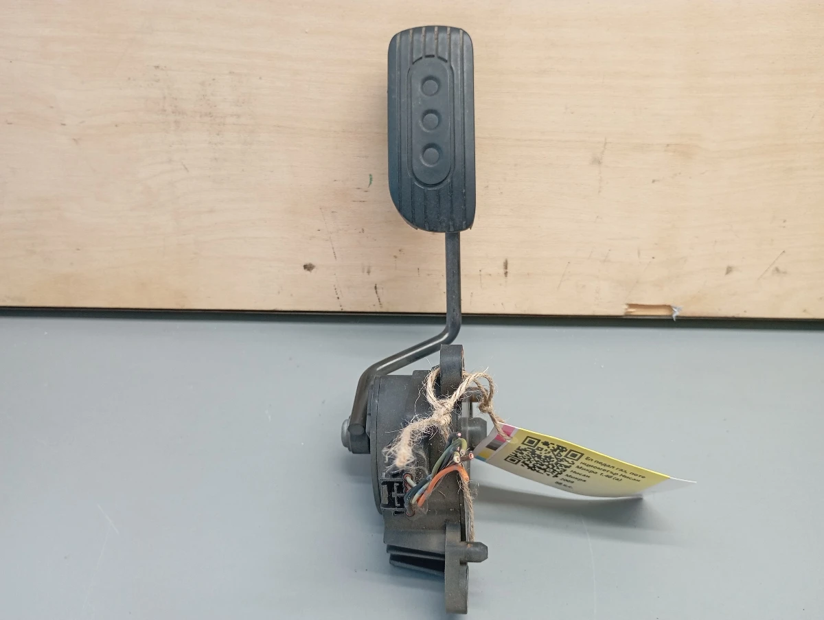 �� ����� ���, ������������� ����� ����� 1.4� (�) | Mobile.bg � ����������� 1