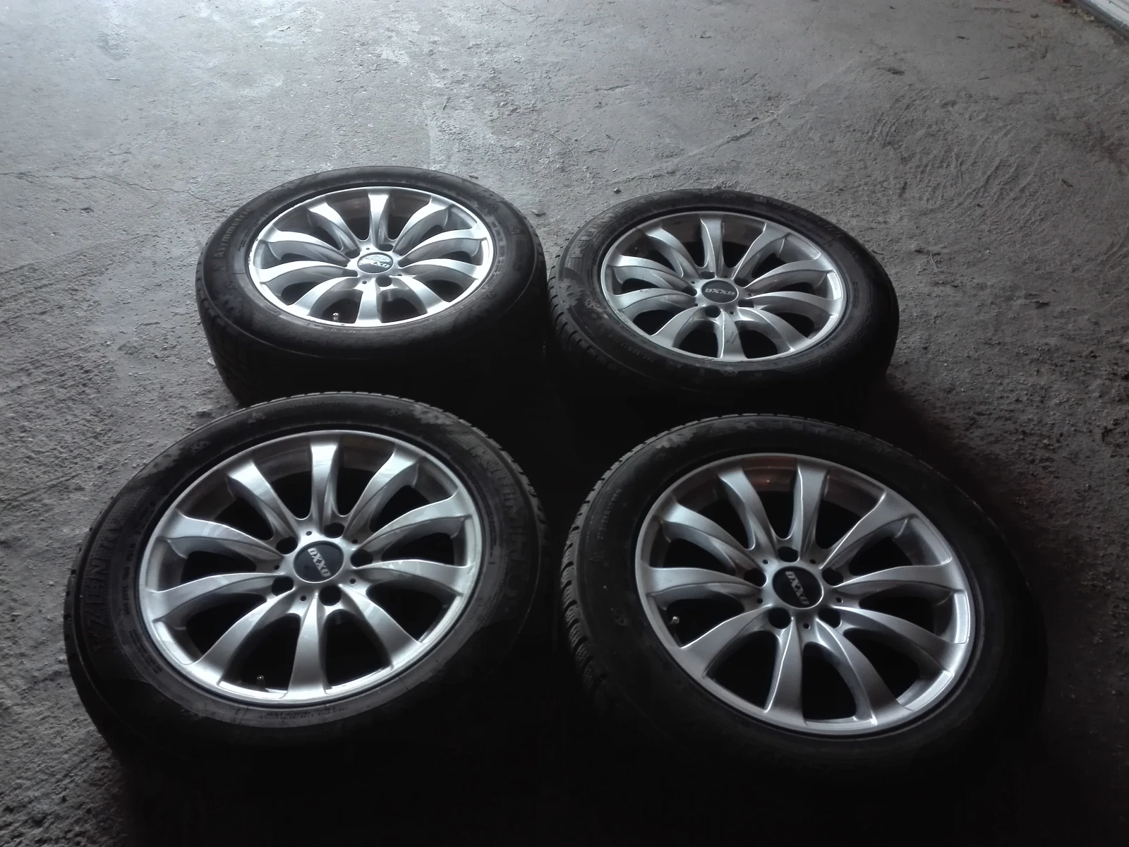Гуми с джанти  235/55R17