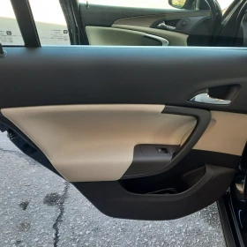 Opel Insignia 2.0TDCI/131кс. НАВИГАЦИЯ , снимка 13