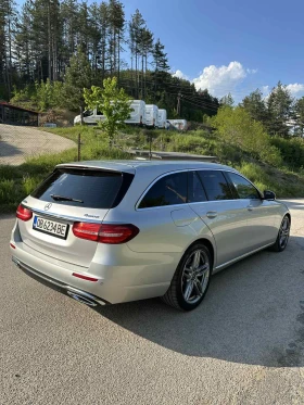 Mercedes-Benz E 220 W213 4-Matic , снимка 8
