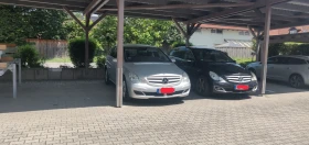     Mercedes-Benz R 500