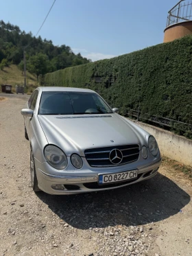  Mercedes-Benz E 270