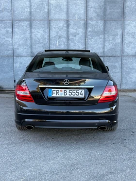     Mercedes-Benz C 280 * Amg* * Keyless* Germany*  * 