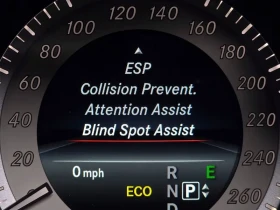 Mercedes-Benz E 200 - 25731 лв. / 13156.05 € - 76599277 16