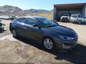 ������ Hyundai Elantra
