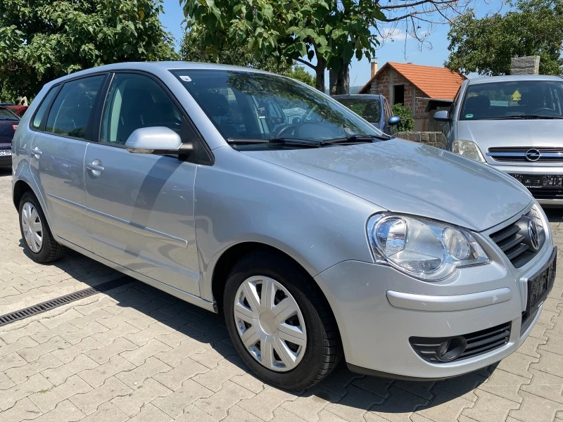 VW Polo 94000км ново, снимка 4 - Автомобили и джипове - 46525342