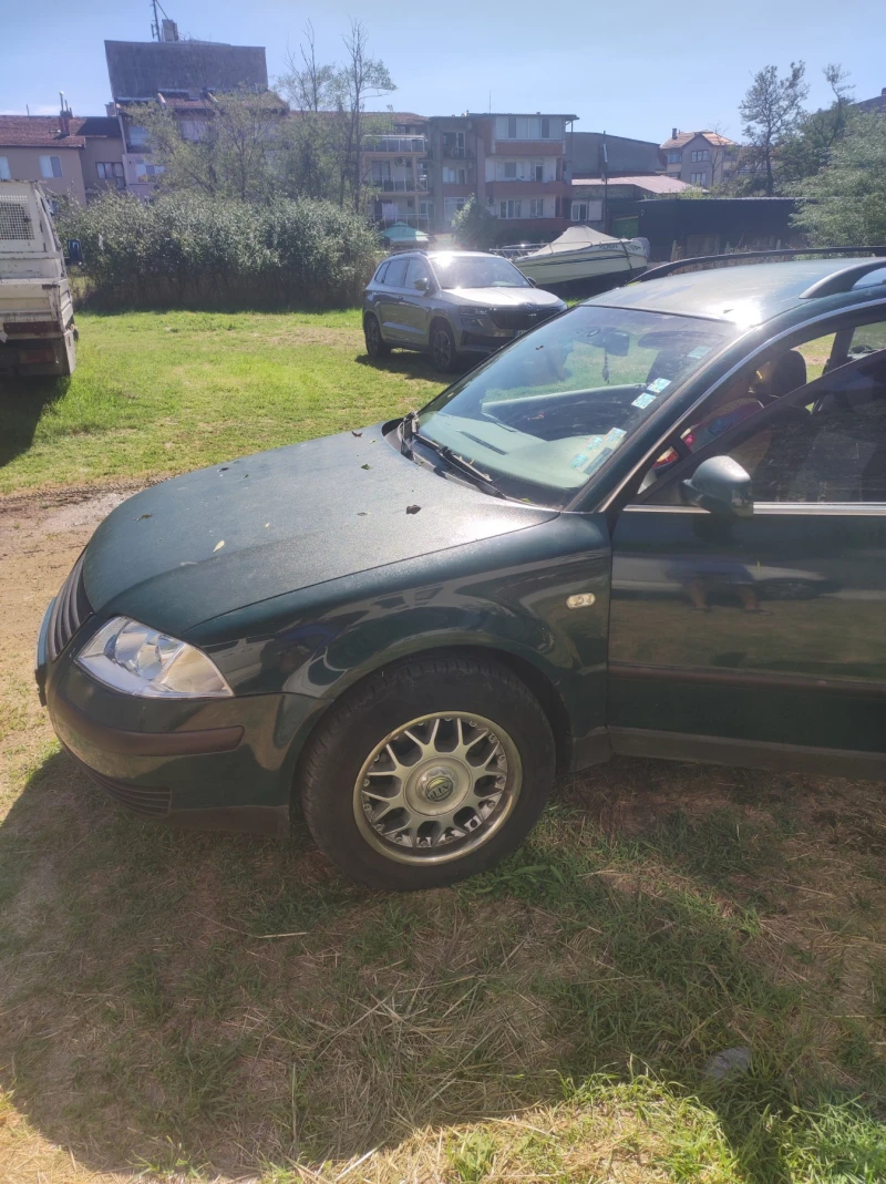 VW Passat 1.9 TDI , снимка 2 - Автомобили и джипове - 52410591