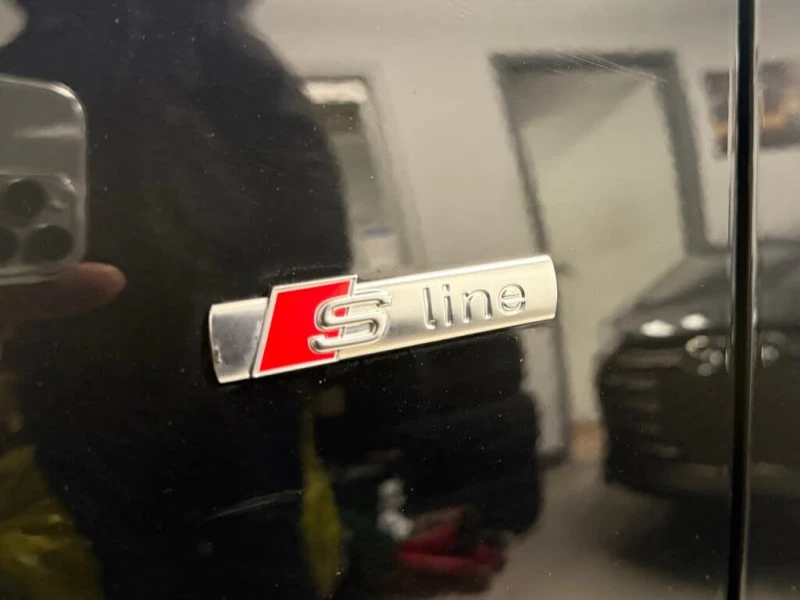 Audi A4 Audi A4 2.0T quattro* АвтоКредит* (ЦЕНА ДО БГ), снимка 16 - Автомобили и джипове - 53042692