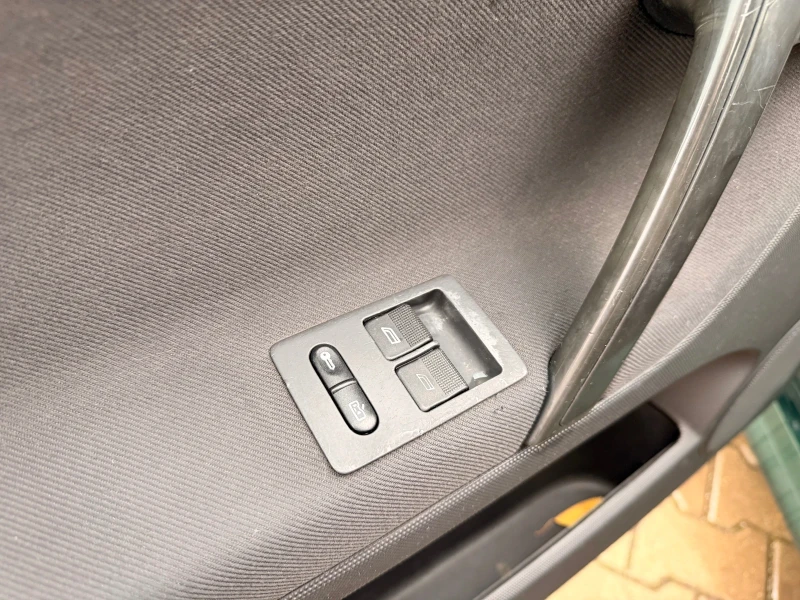 VW Polo 1.4 Бензин А/С, снимка 11 - Автомобили и джипове - 53191400