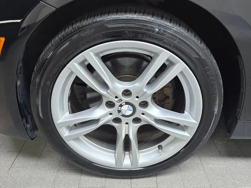 BMW 320 320D xDrive Touring M Sports, снимка 5 - Автомобили и джипове - 54928369