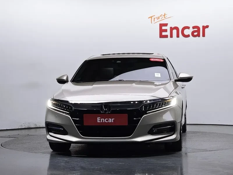Honda Accord 10Th Generation 2.0 Hybrid Touring | Mobile.bg � ����������� 1