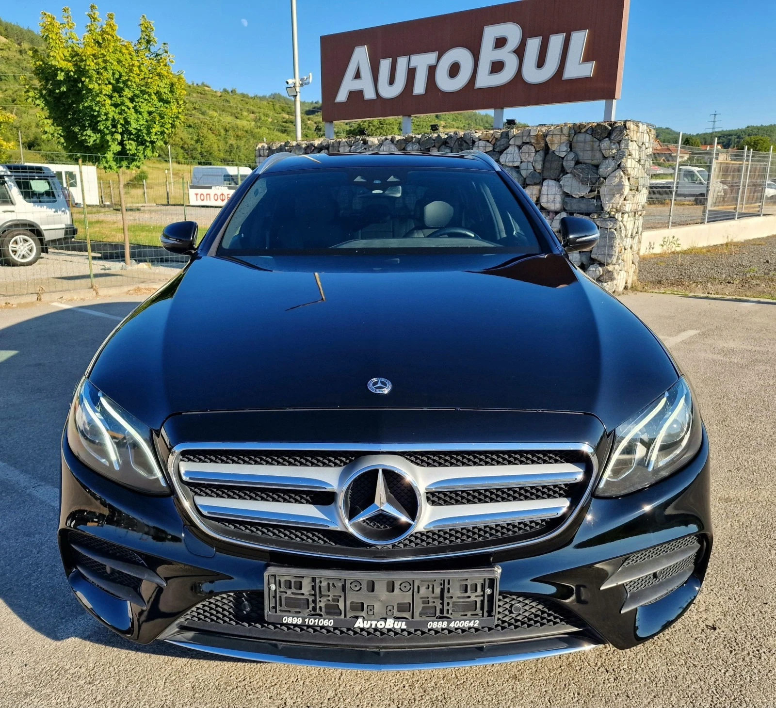 Mercedes-Benz E 220 E220 4Matic - [1] 