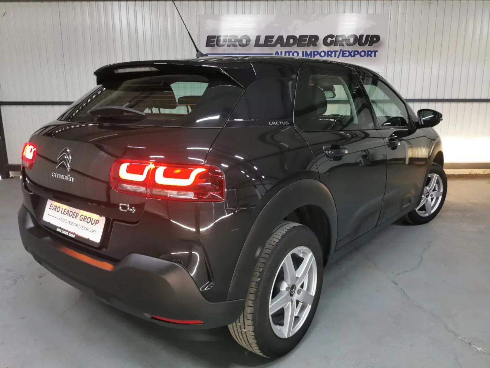 Citroen C4 Cactus  - изображение 2