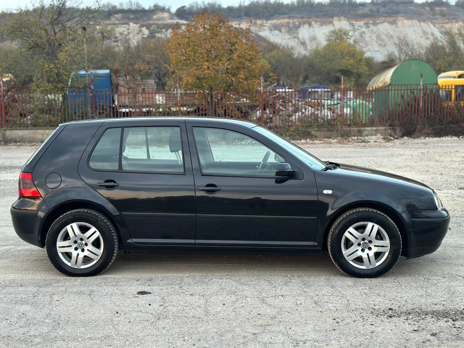 VW Golf 1.6 EDITION - изображение 5