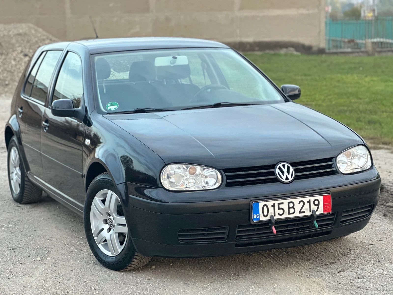 VW Golf 1.6 EDITION - изображение 2