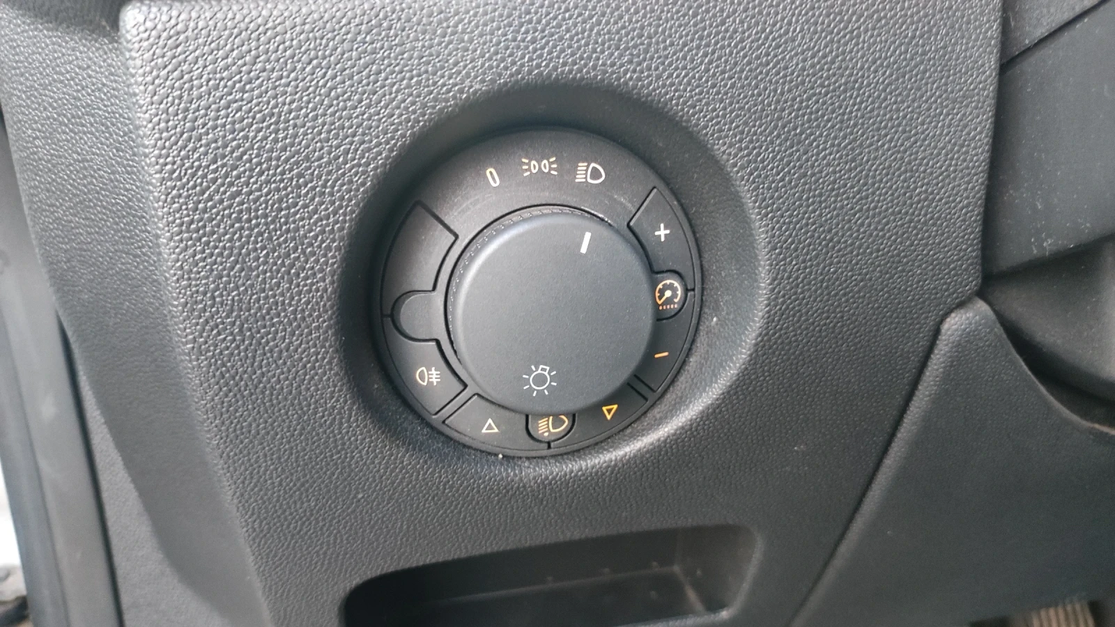 Opel Corsa  - изображение 10