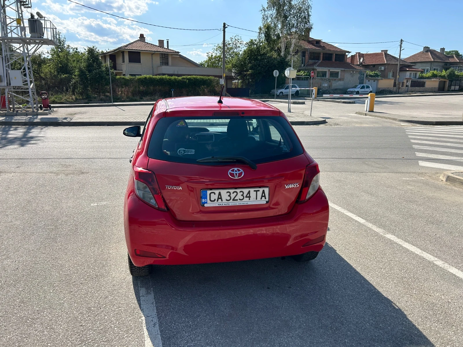 Toyota Yaris Газ нисък разход 5.5/100км - изображение 3