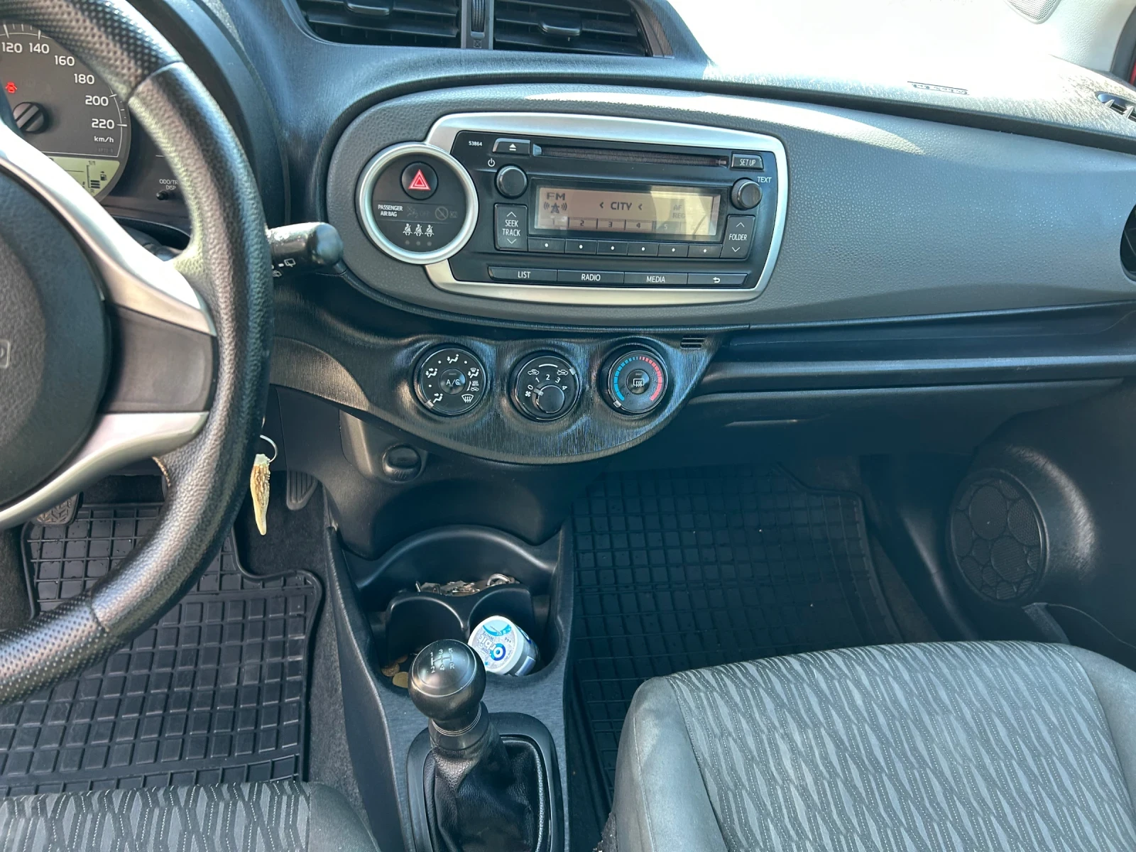 Toyota Yaris Газ нисък разход 5.5/100км - изображение 9