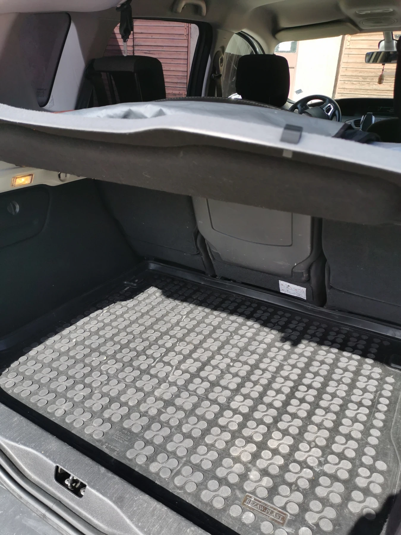 Renault Scenic МИНИВАН - изображение 10