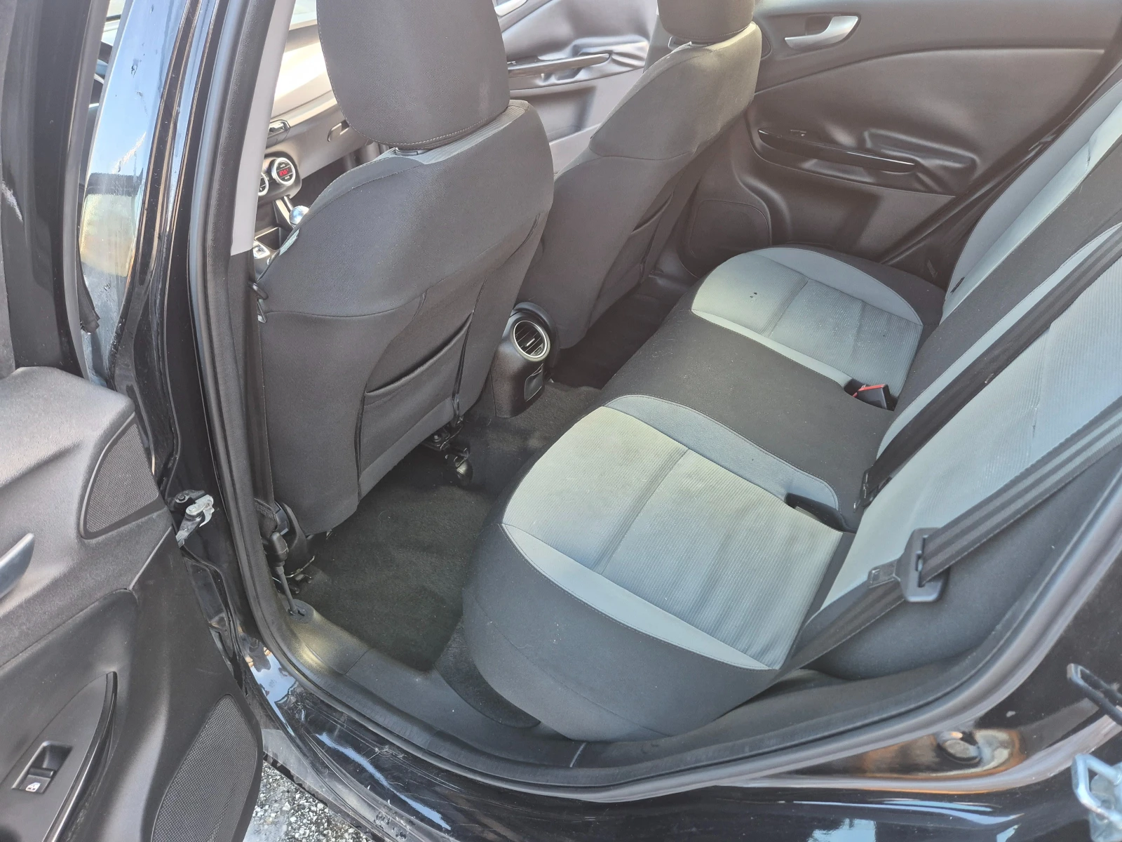 Alfa Romeo Giulietta JTD | Mobile.bg � ����������� 11