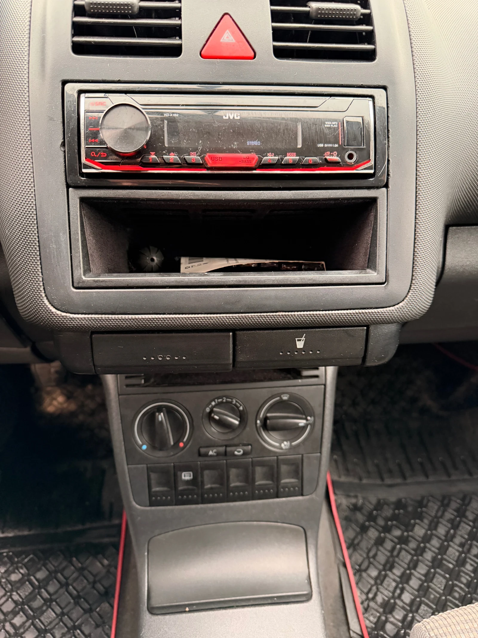 VW Polo 1.4 ������ �/� | Mobile.bg � ����������� 10