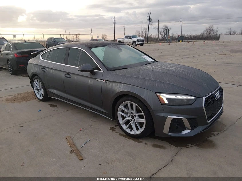 Audi A5 2.0L I-4 DI, DOHC, VVT, TURBO, 261HP All Wheel