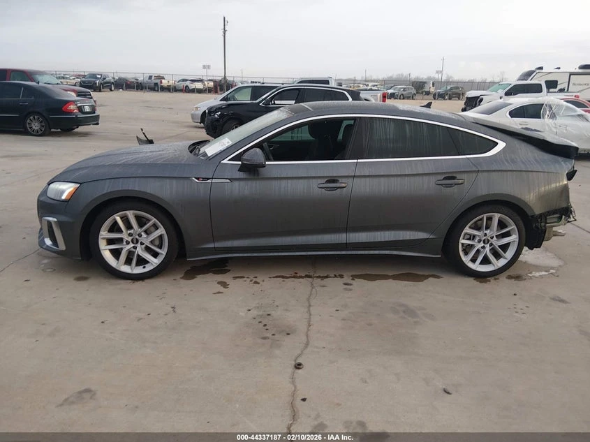 Audi A5 2.0L I-4 DI, DOHC, VVT, TURBO, 261HP All Wheel, снимка 14 - Автомобили и джипове - 53830370