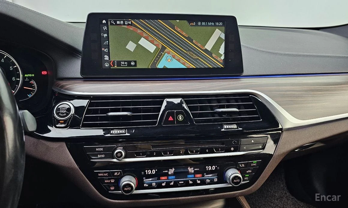 BMW 530 i M Sport Plus* HARMAN KARDON* HEAD-UP* 360 CAM*  | Mobile.bg � ����������� 12