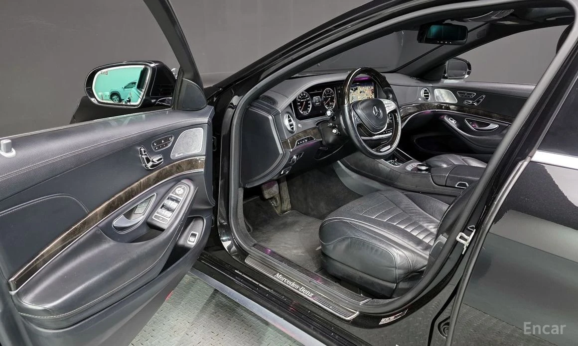 Mercedes-Benz S 550 4MATIC* AMG* BURMESTER* AMBIENT* ОБДУХ* 360 КАМЕРИ, снимка 7 - Автомобили и джипове - 54085159