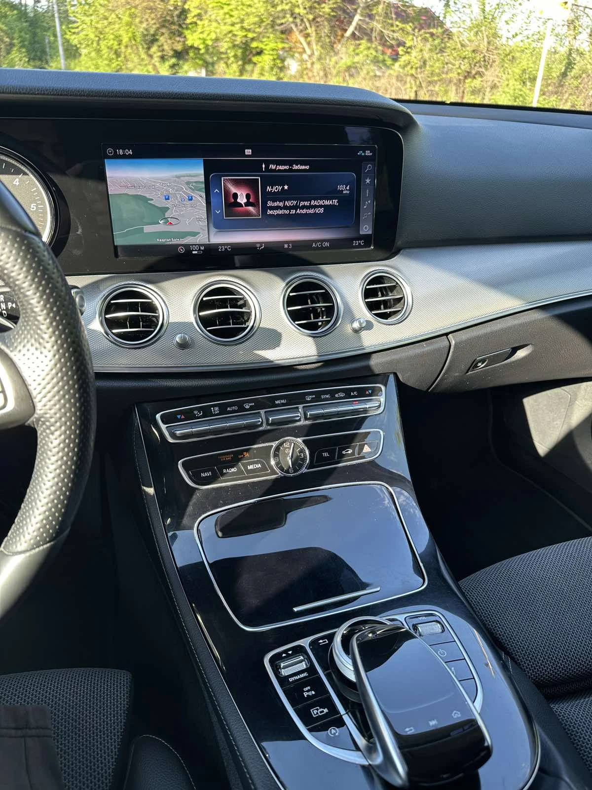 Mercedes-Benz E 220 W213 4-Matic , снимка 11 - Автомобили и джипове - 54195714