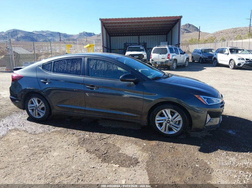 Hyundai Elantra 2.0l Value Edition | Mobile.bg � ����������� 13