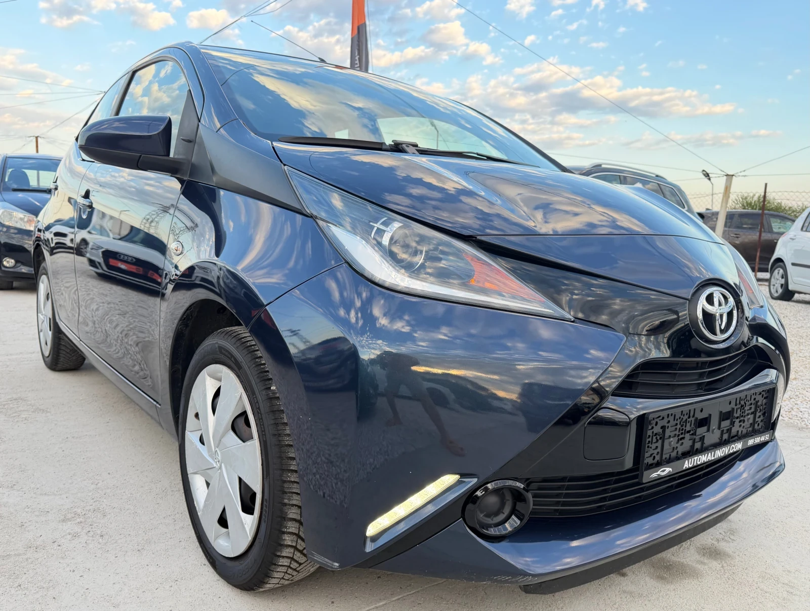 Toyota Aygo Камера, автопилот, климатроник, Италия, снимка 3 - Автомобили и джипове - 54460714